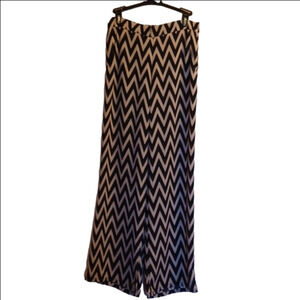 AMY BYER TAN AND BLACK, LITE WEIGHT PANTS, SIZE MEDIUM.